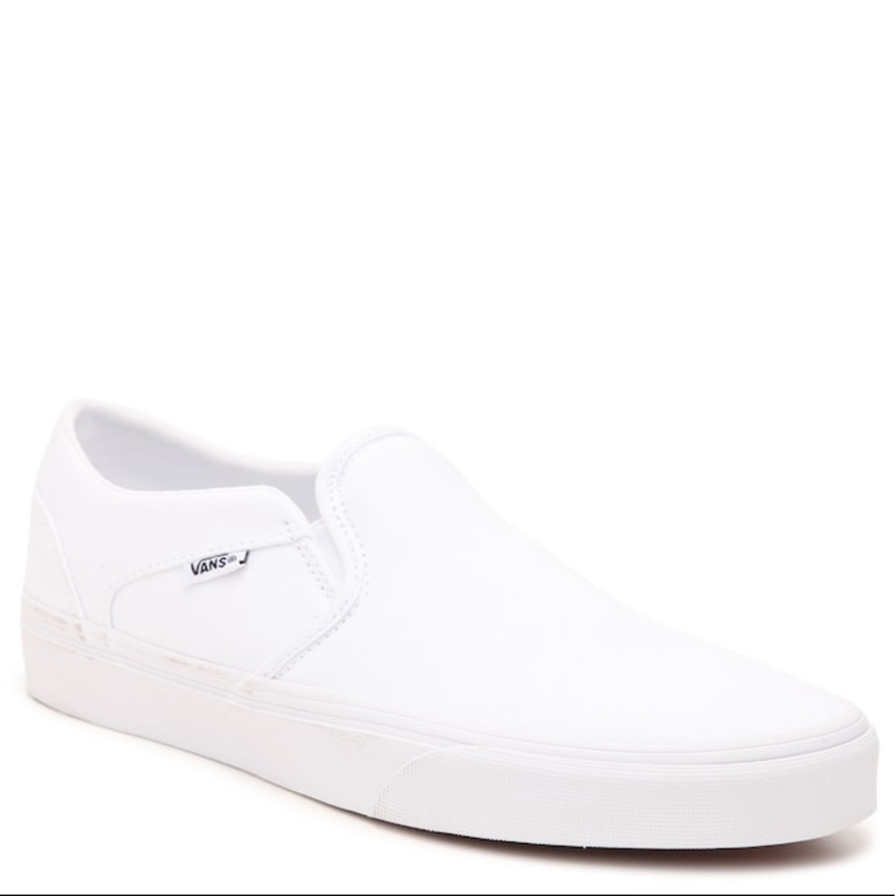 Like new Vans Asher slip ons